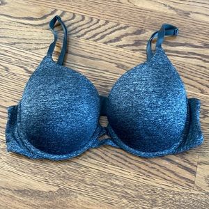 Victoria’s Secret bra